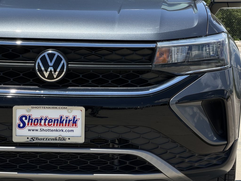 Used 2022 Volkswagen Taos SUV