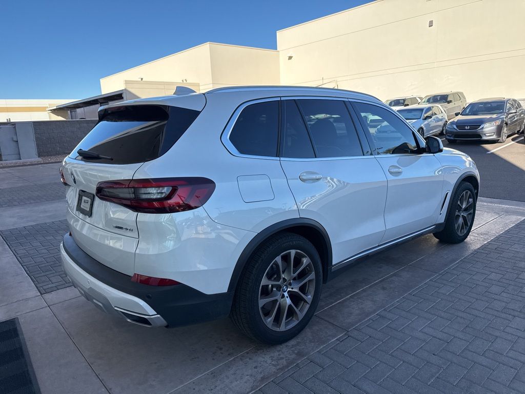 Thumbnail: 2022 BMW X5 - 5