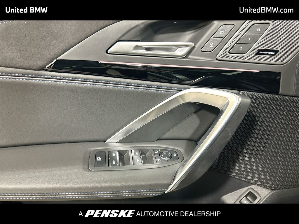 Thumbnail: 2026 BMW X1 - 11