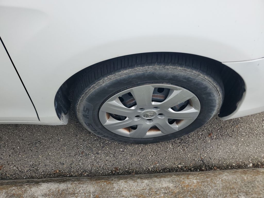 2011 Toyota Camry - $6,088