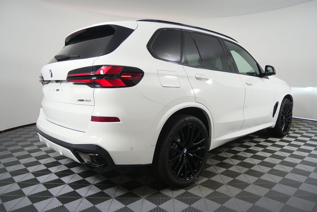 Thumbnail: 2026 BMW X5 - 7