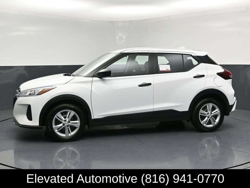 Used 2025 Nissan Kicks Play S with VIN 3N1CP5BV1SL488916 for sale in Kansas City
