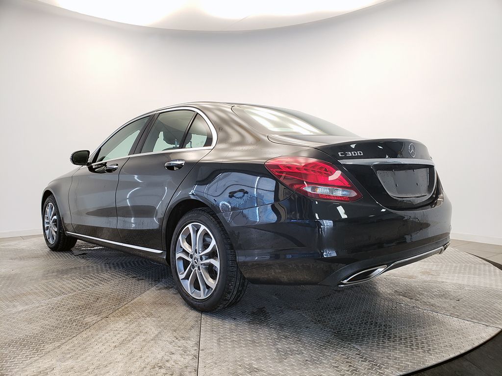 Thumbnail: 2017 Mercedes-Benz C-Class - 3