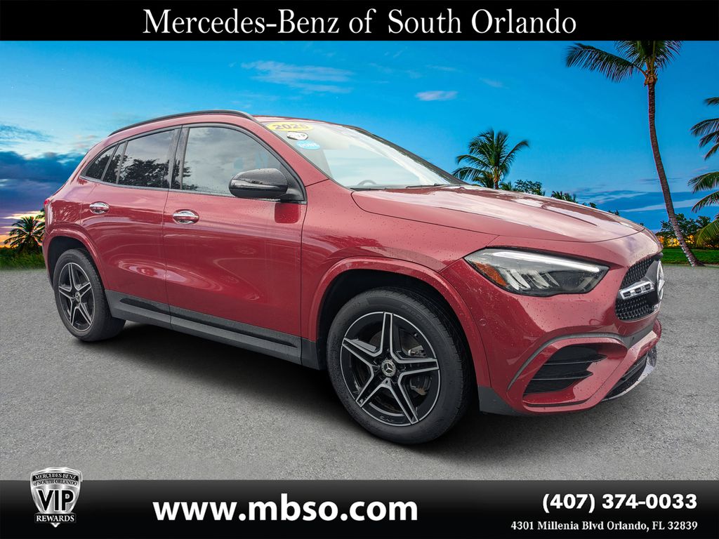 MANUFAKTUR Patagonia Red Metallic 2025 Mercedes-Benz GLA SUV / Crossover Front-Wheel Drive 8-Speed Dual Clutch