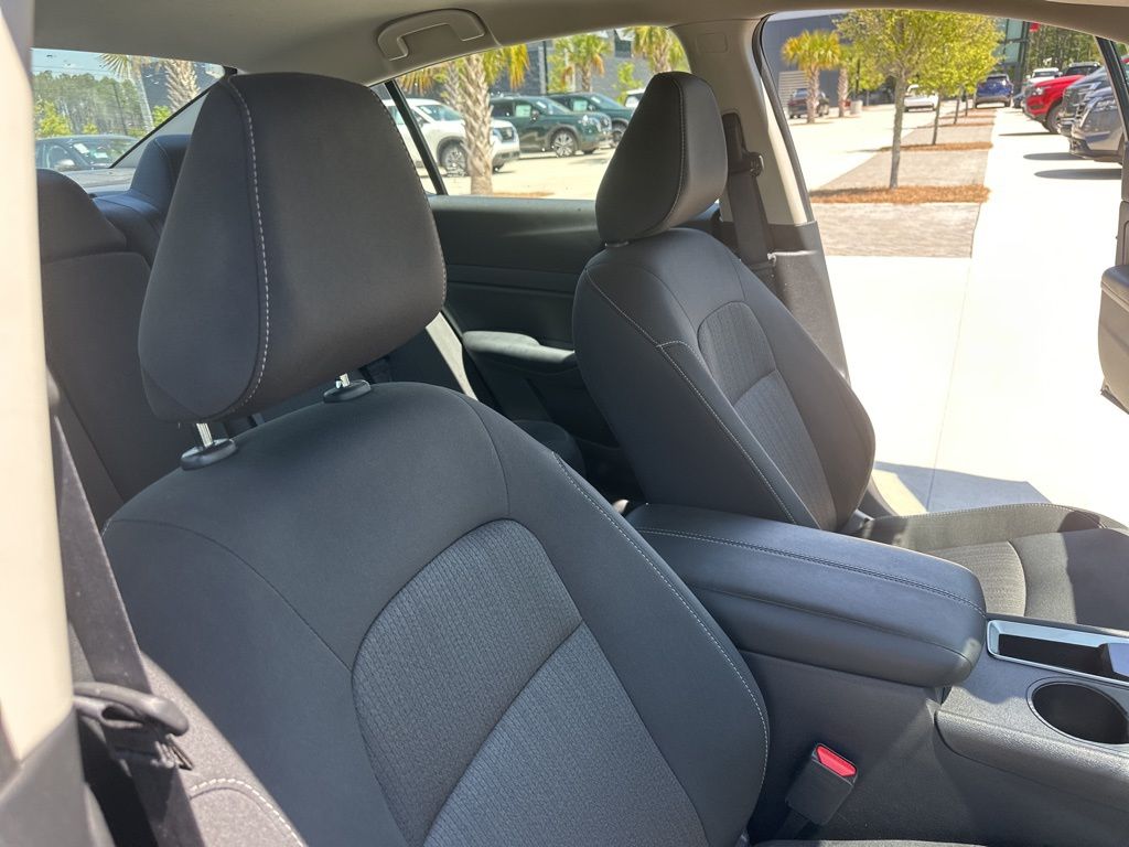 2024 Super Black Clearcoat Nissan Altima 2.5 S FWD Sedan