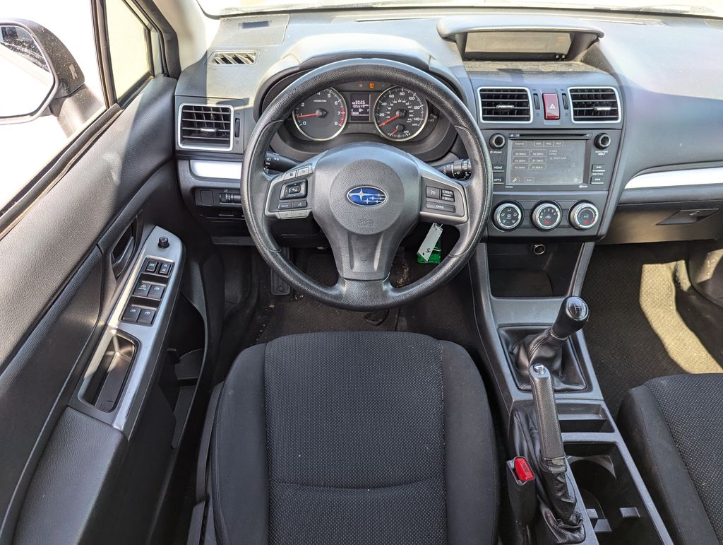 2015 Subaru Impreza 2.0i 26