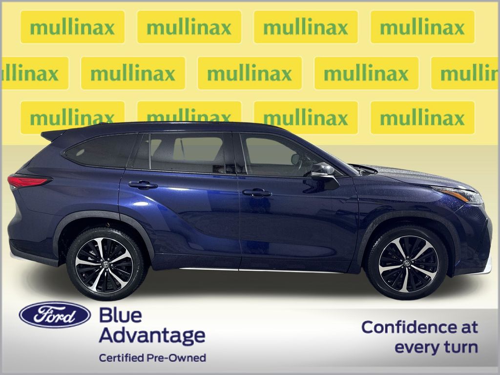 Certified Used 2021  Toyota XSE image 2