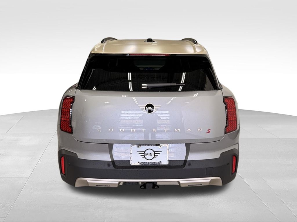 Thumbnail: 2027 MINI Cooper Countryman - 4