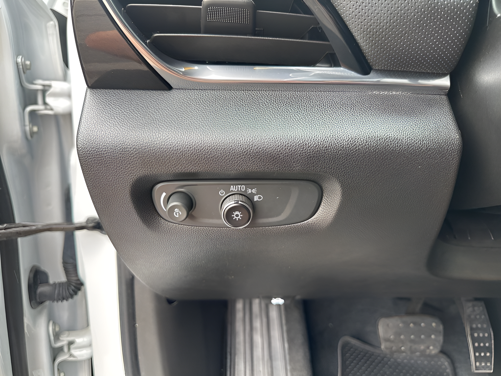 Used Car 2023 Chevrolet Traverse  Rs For Sale Under $35,000 In Austin, Texas