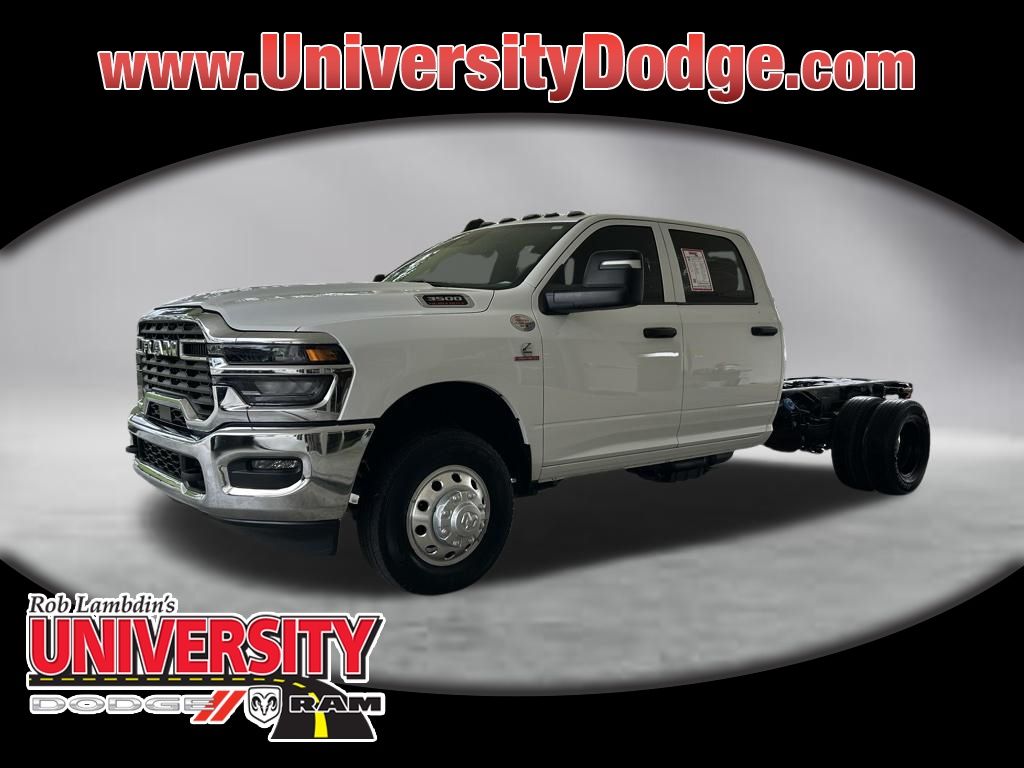 Bright White Clearcoat 2025 RAM 3500 Chassis Tradesman Crew Cab LB DRW RWD Pickup Truck 4X2 8-Speed Automatic