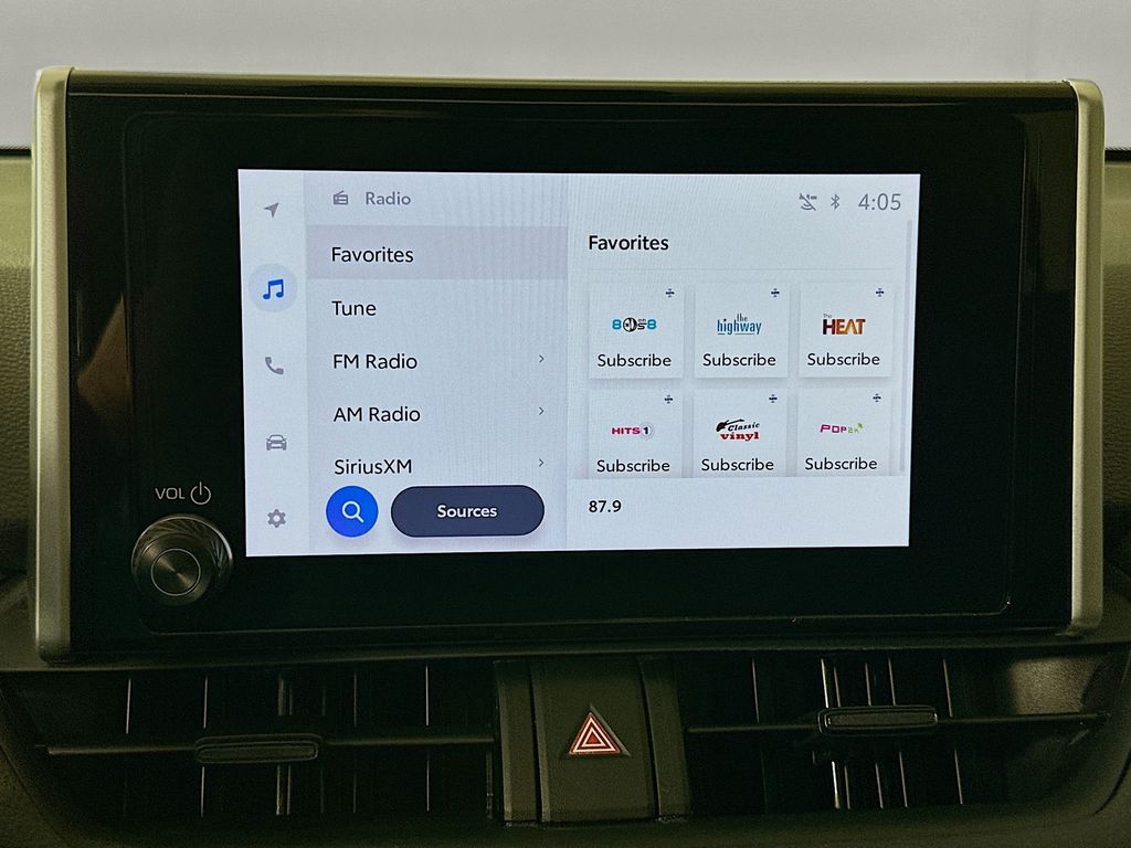 Thumbnail: 2025 Toyota RAV4 - 15