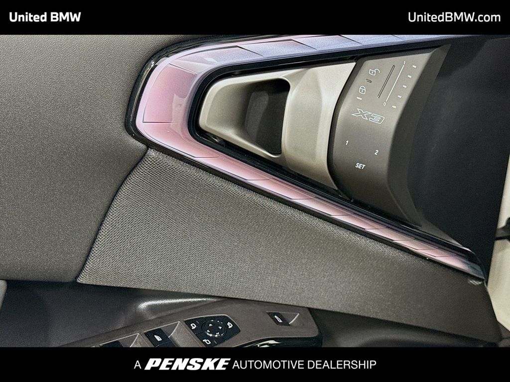 Thumbnail: 2026 BMW X3 - 3