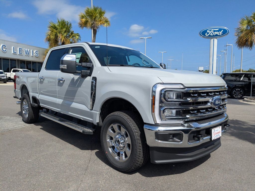 2026 Ford Super Duty F-250 SRW LARIAT
