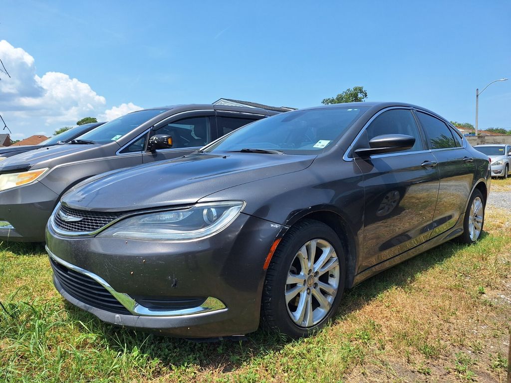  2015 Chrysler 200 Limited Sedan FWD   