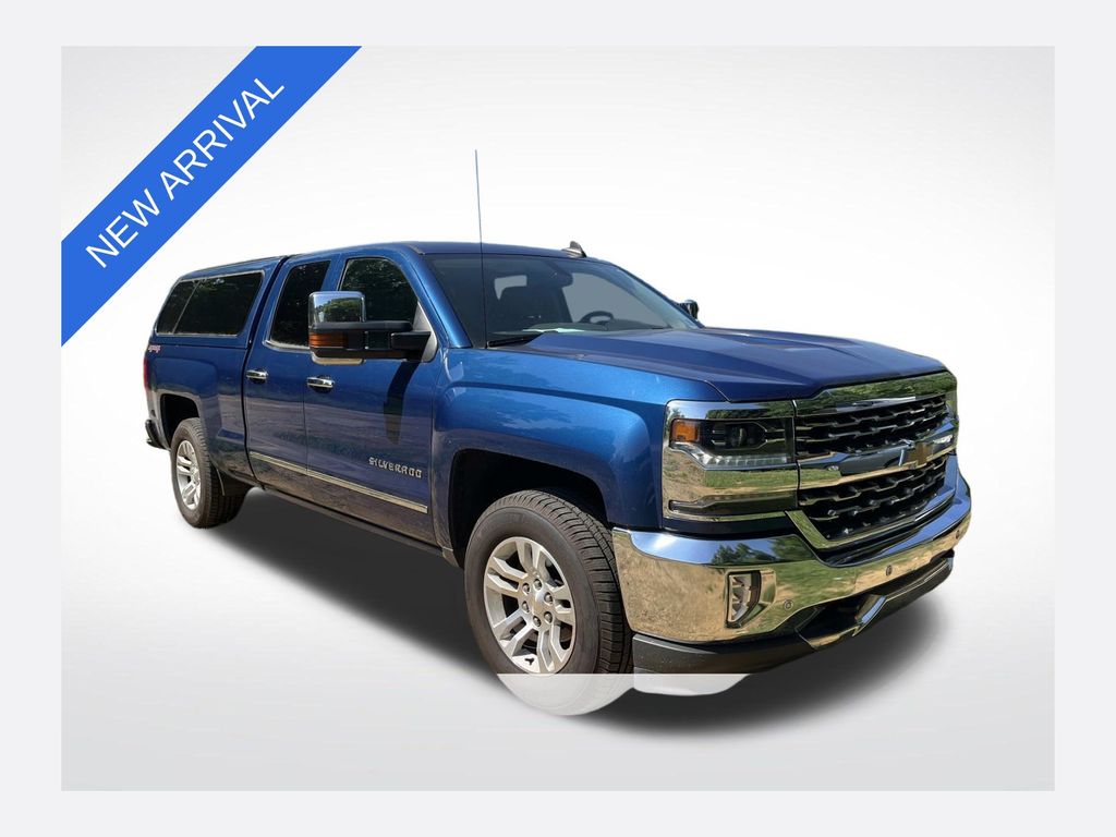 Deep Ocean Blue 2017 Chevrolet Silverado 1500 Pickup Truck Four-Wheel Drive 6-Speed Automatic Overdrive