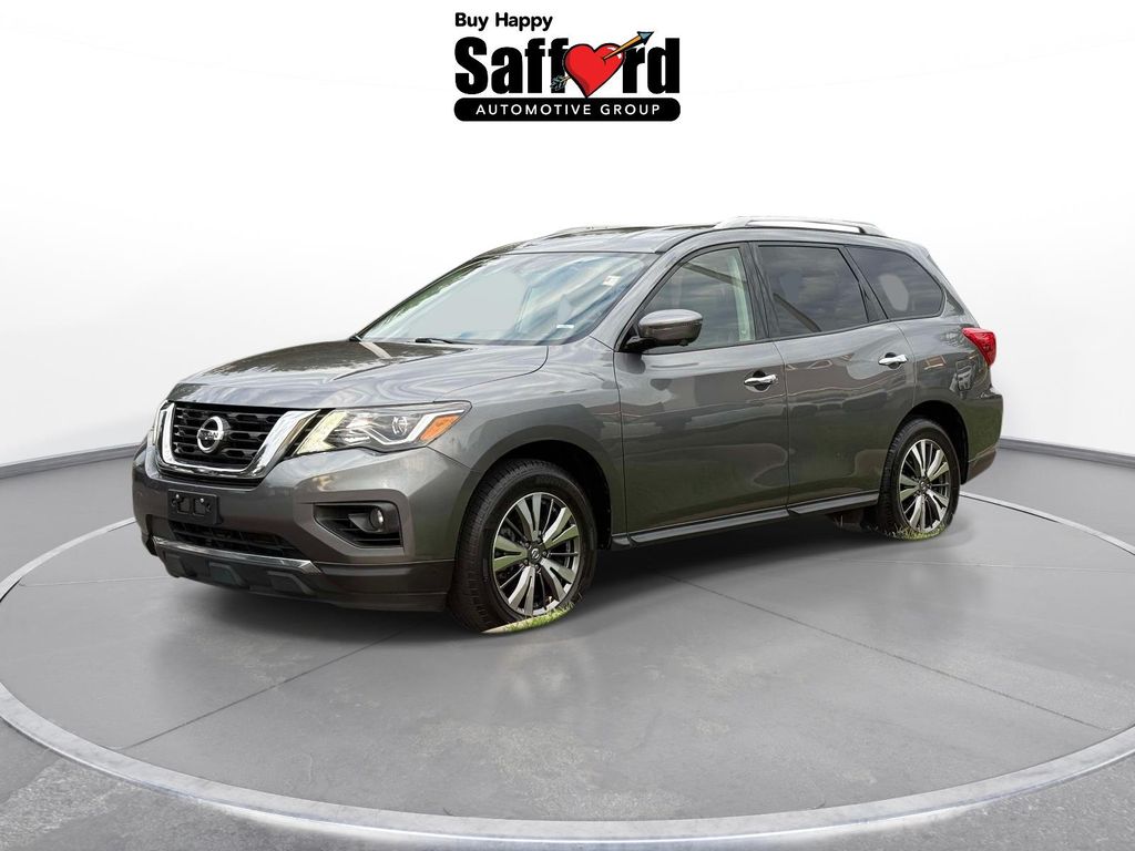 2020 Nissan Pathfinder SL