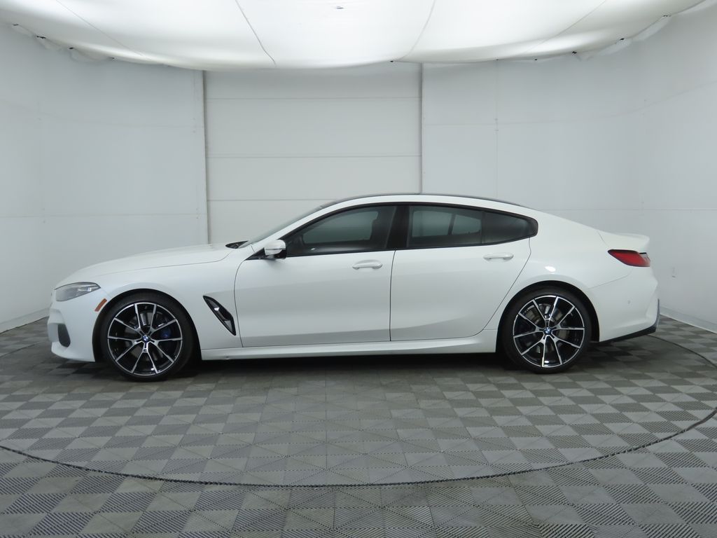 Thumbnail: 2020 BMW 8 Series - 8