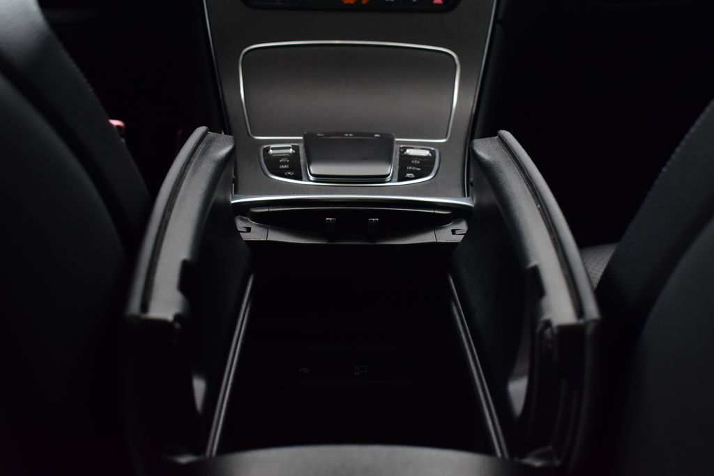 Thumbnail: 2021 Mercedes-Benz GLC - 23