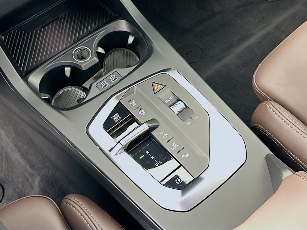 Thumbnail: 2025 BMW 2 Series - 16