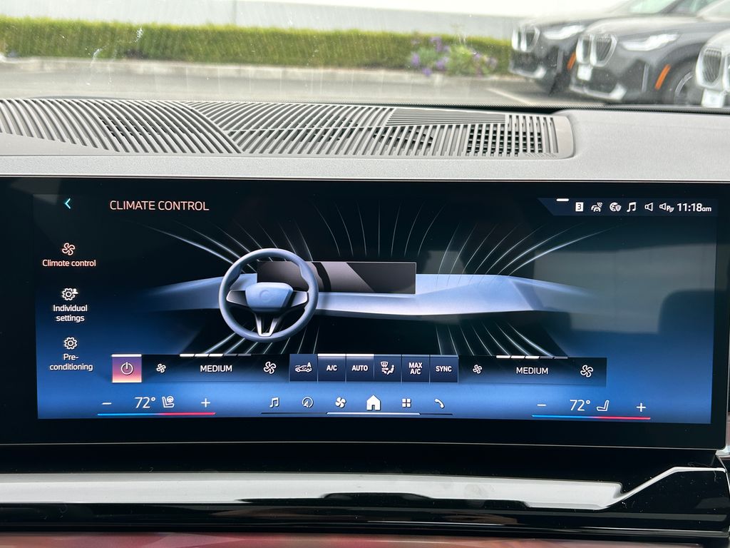 Thumbnail: 2026 BMW i5 - 24