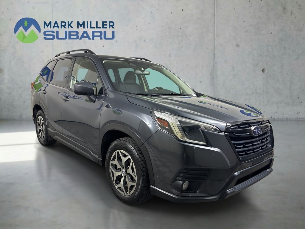 2022 Subaru Forester Premium