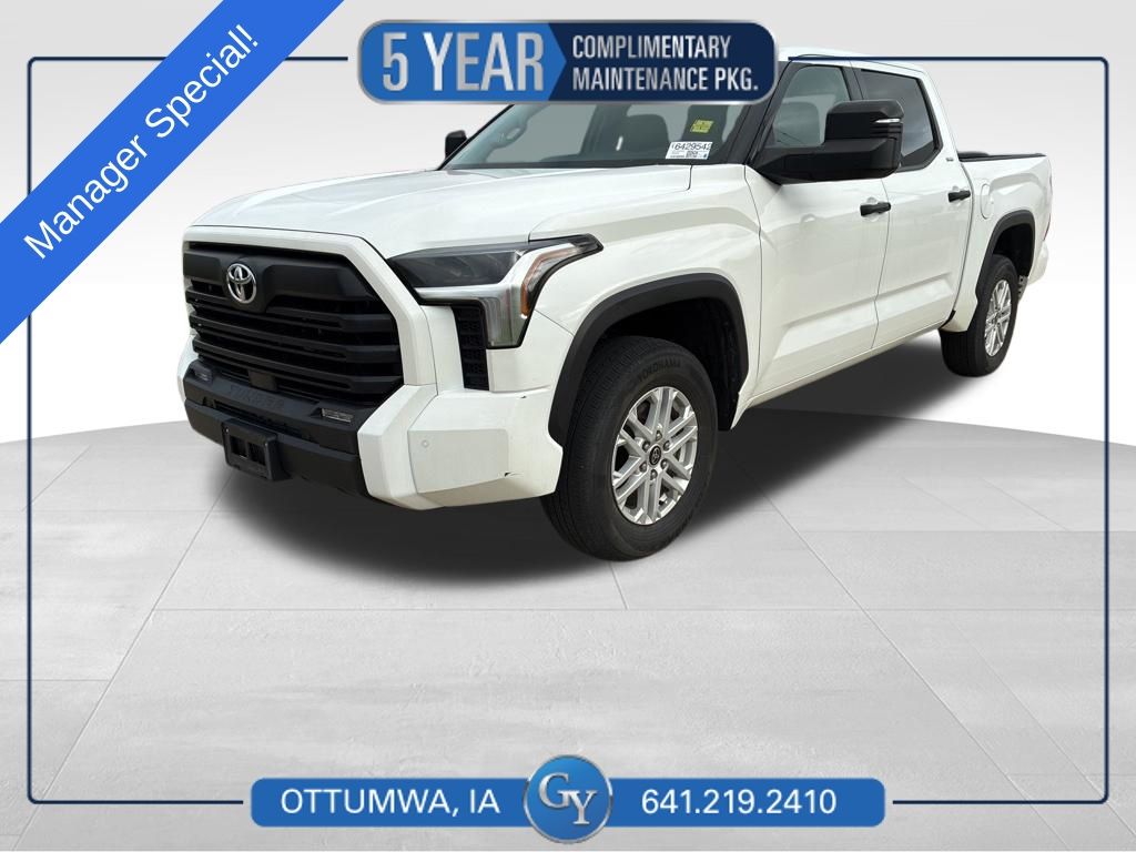 2022 Toyota Tundra SR5 CrewMax Cab 4WD