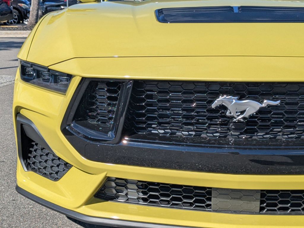 2025 Ford Mustang GT Premium Fastback