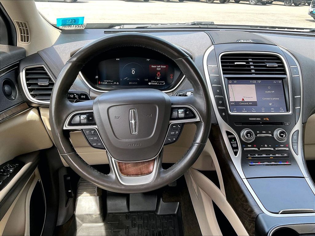 2019 Lincoln Nautilus — photo 17