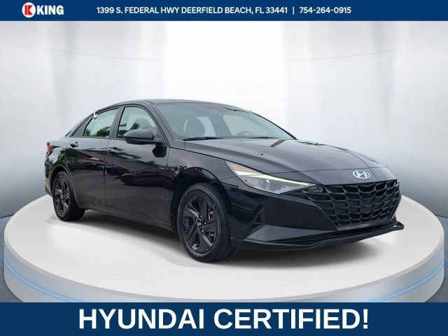 Onyx Black 2023 Hyundai Elantra Sedan Front-Wheel Drive Continuously Variable Transmission