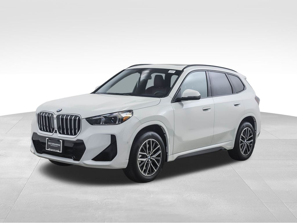 Thumbnail: 2026 BMW X1 - 1