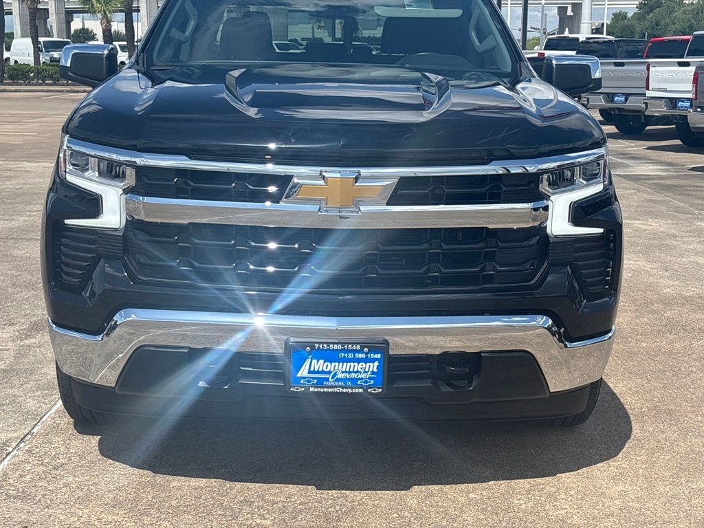 2023 Chevrolet Silverado 1500 LT - 2
