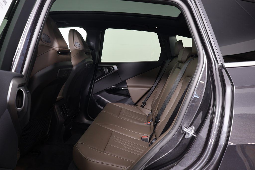Thumbnail: 2026 BMW X3 - 6