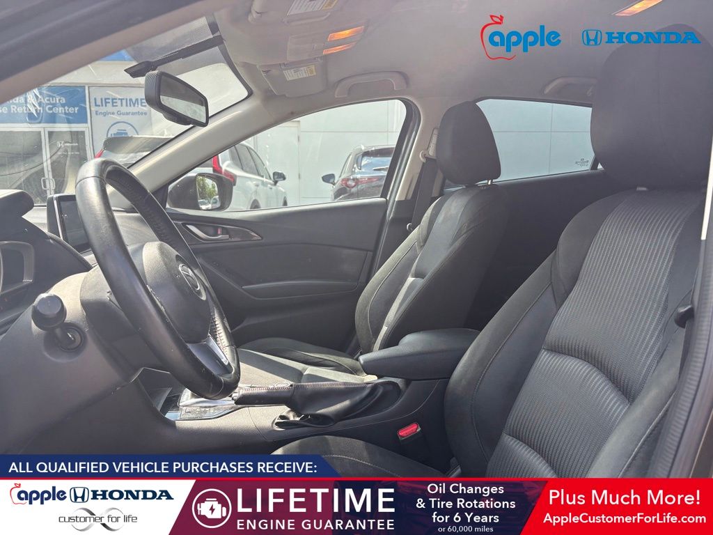 2015 Mazda Mazda3 Hatchback i Touring