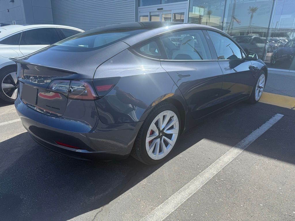 Thumbnail: 2022 Tesla Model 3 - 6