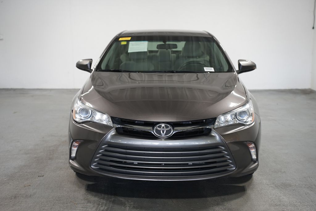 Thumbnail: 2017 Toyota Camry - 2