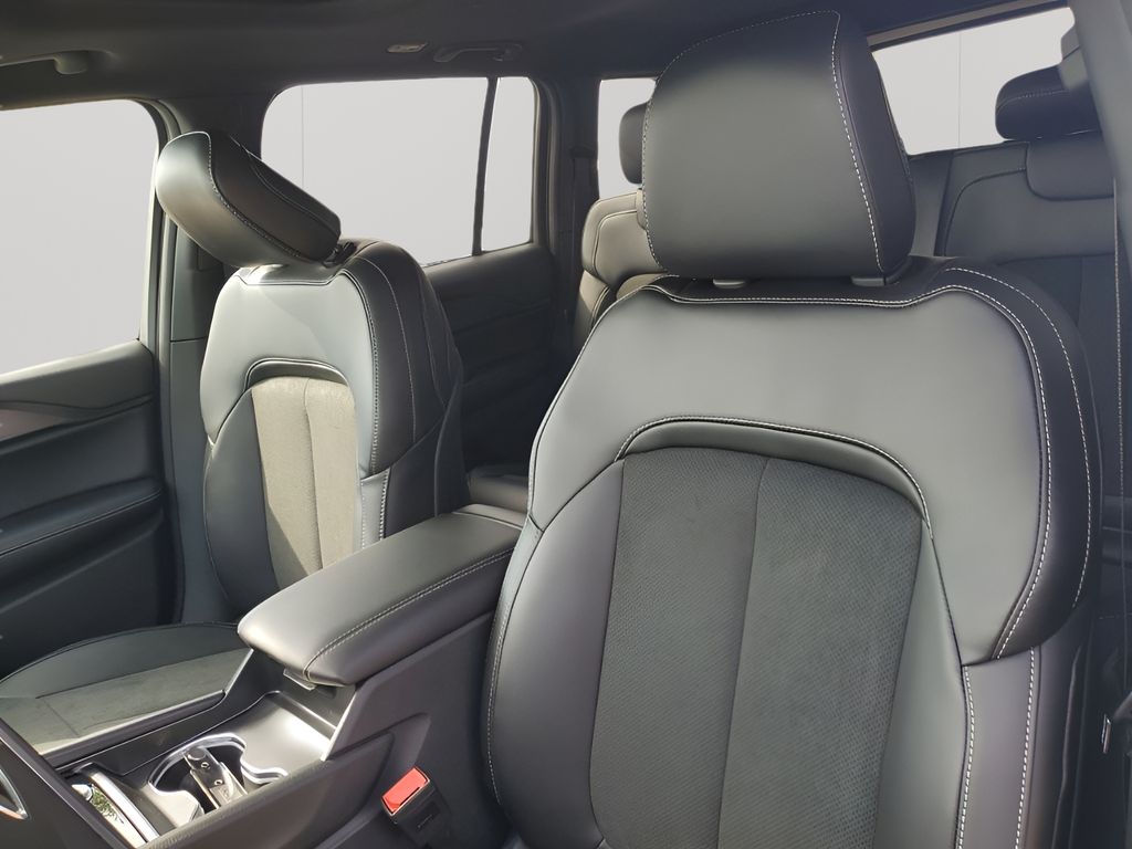 New Car 2025 Jeep Grand Cherokee  For Sale Under $35,000 In Austin, Texas