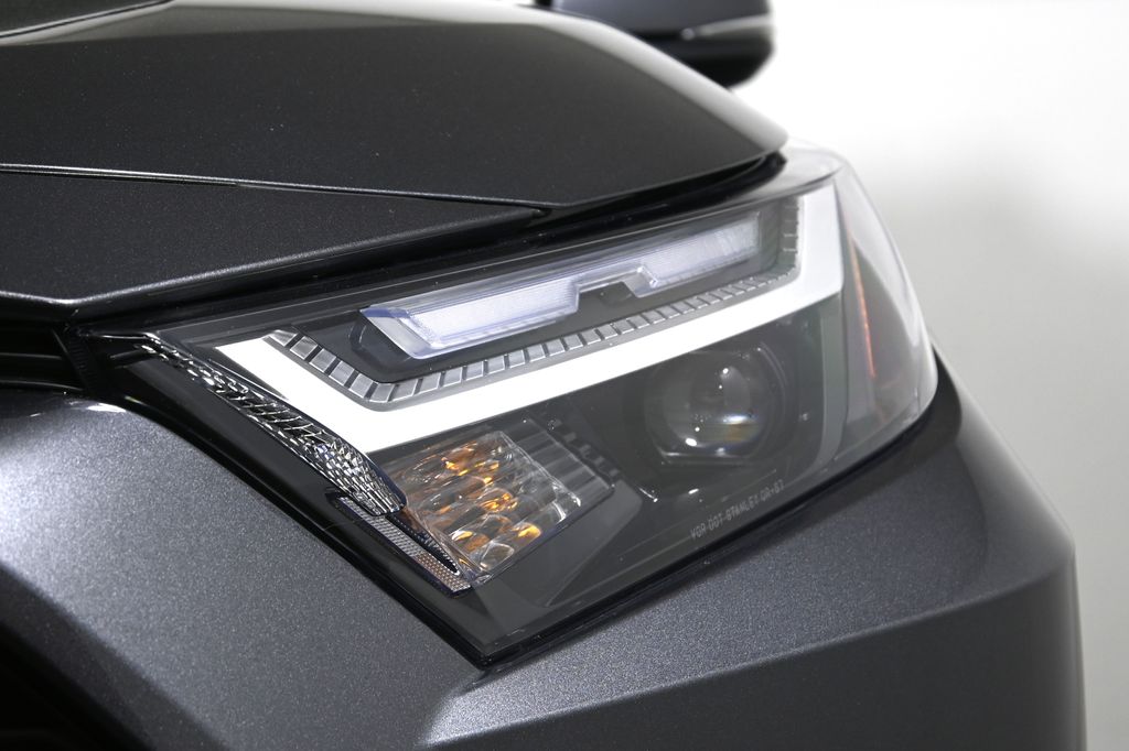 Thumbnail: 2024 Toyota RAV4 - 11