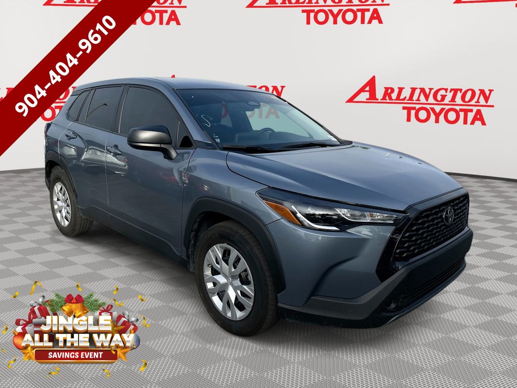 2024 Toyota Corolla Cross L's photo