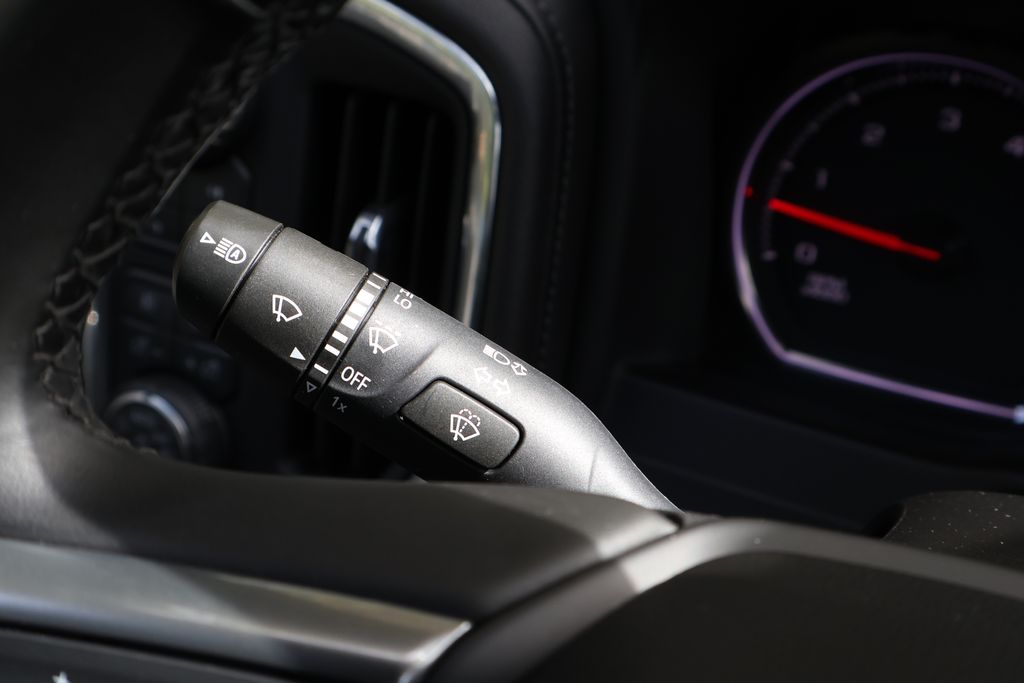 Thumbnail: 2023 Chevrolet Silverado 2500 - 28