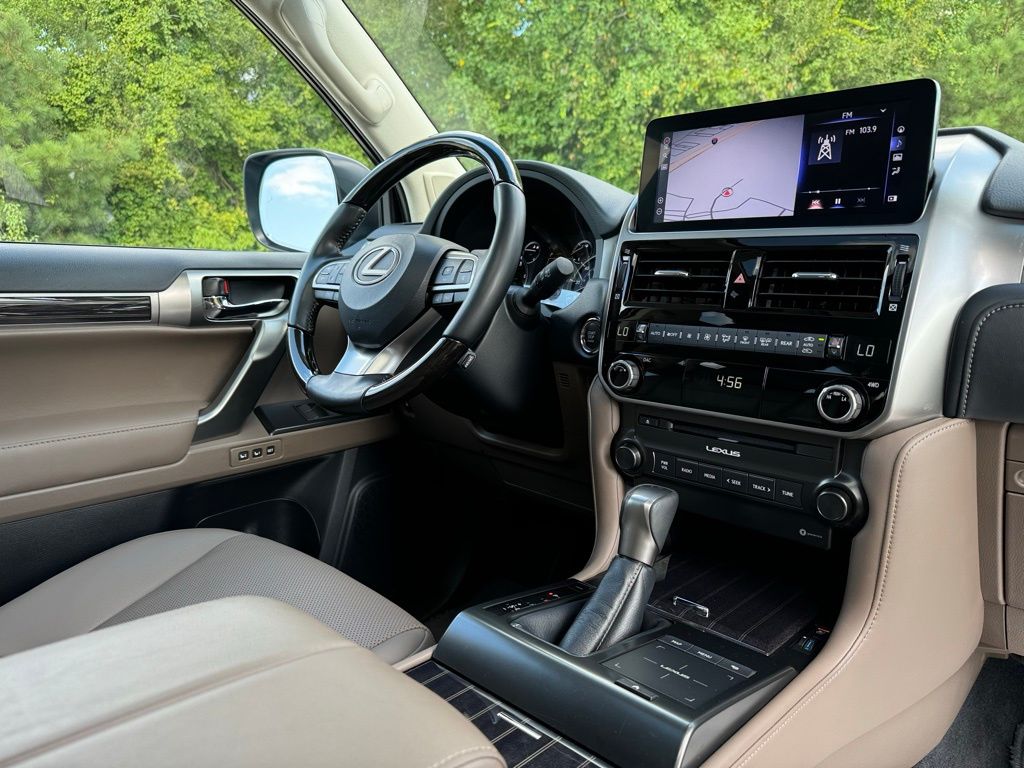 2023 Lexus GX 460 14