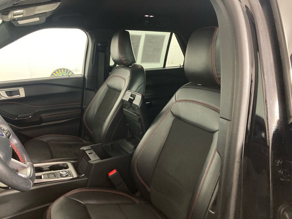 Certified Used 2023 Black Ford ST-Line image 10