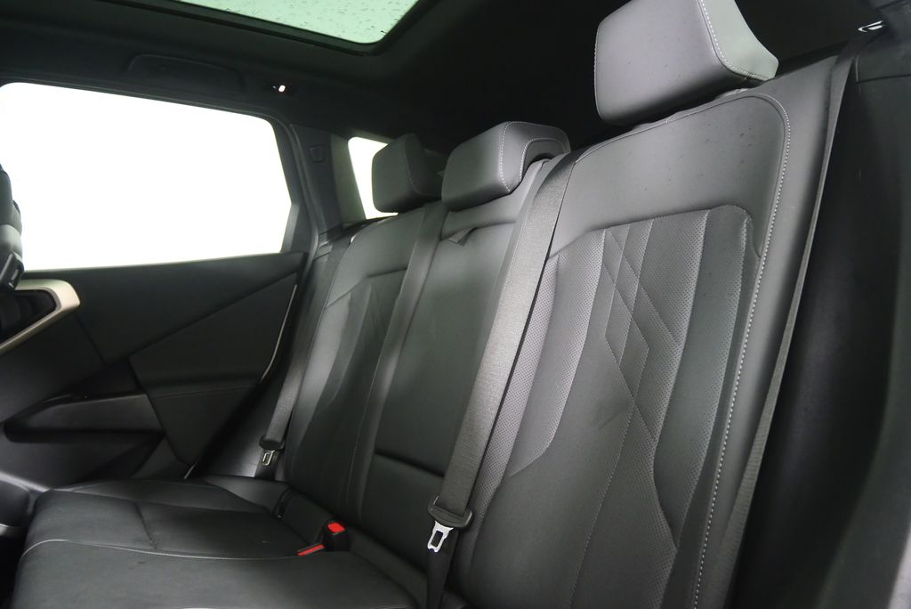 Thumbnail: 2025 BMW X3 - 14