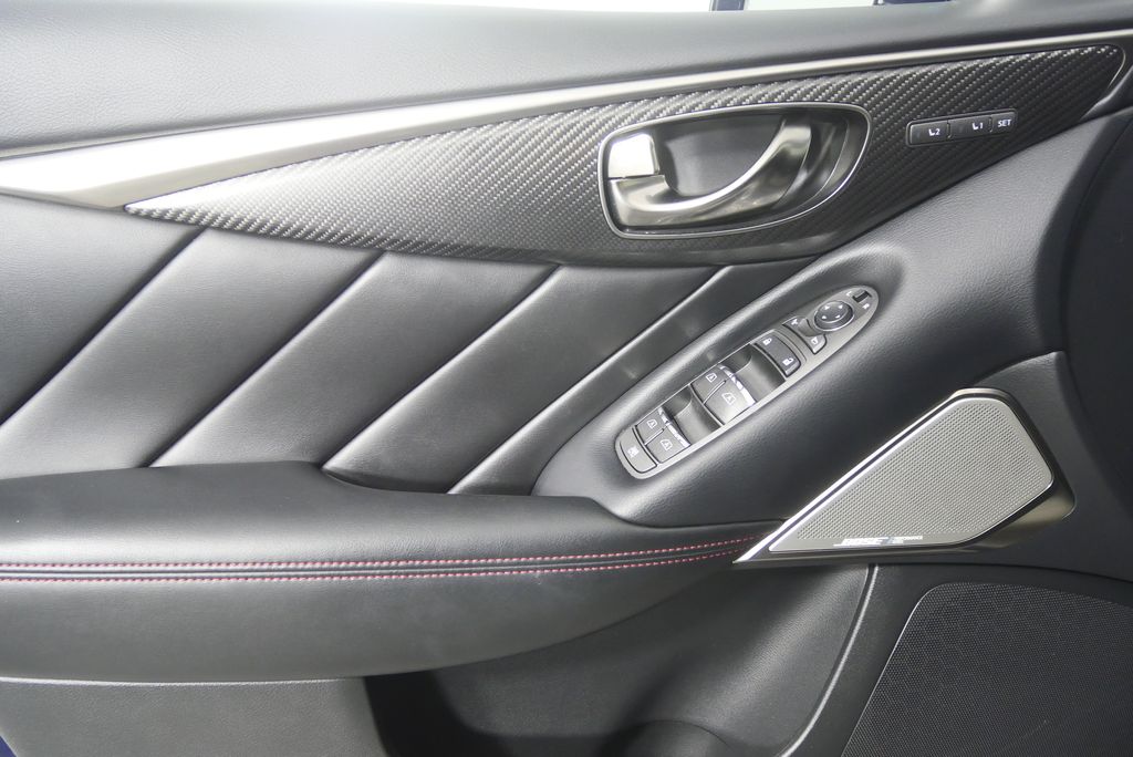 Thumbnail: 2022 INFINITI  - 9