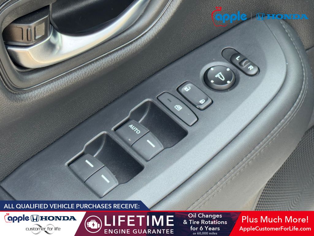 2025 Honda HR-V AWD LX