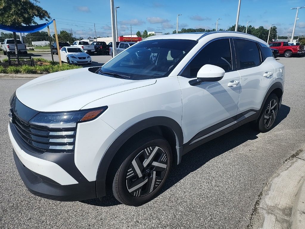 2025 Nissan Kicks SV