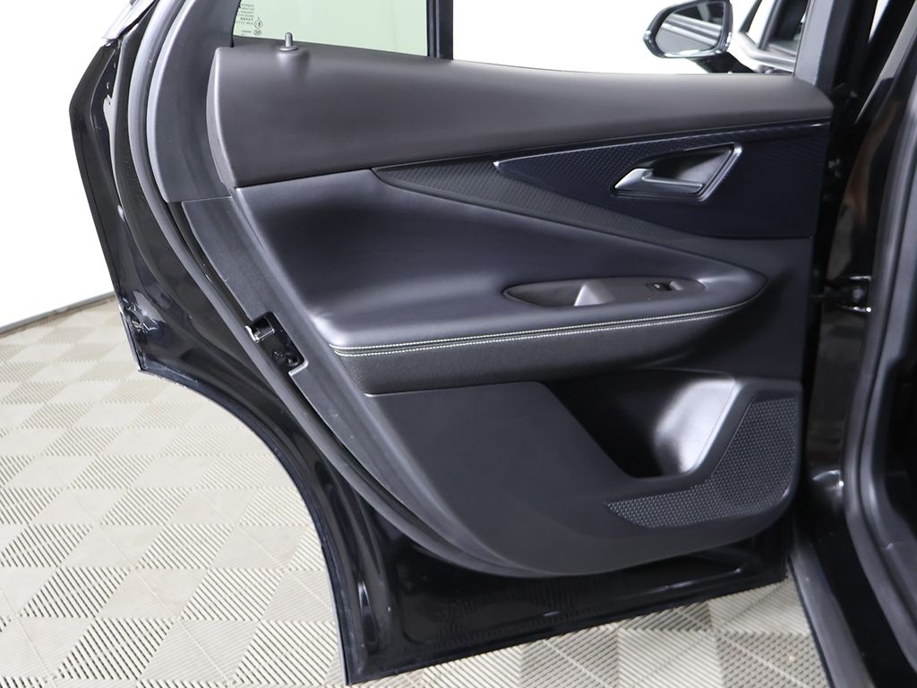 Used 2024 Black Chevrolet LT image 27