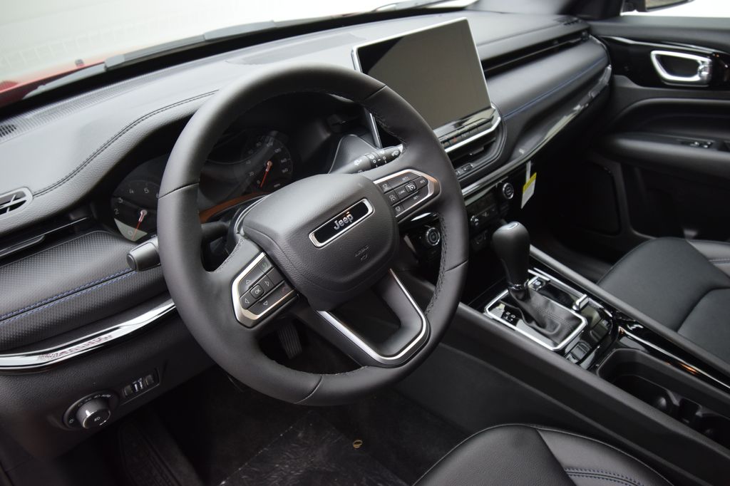 new 2026 Jeep Compass car, priced at $35,895