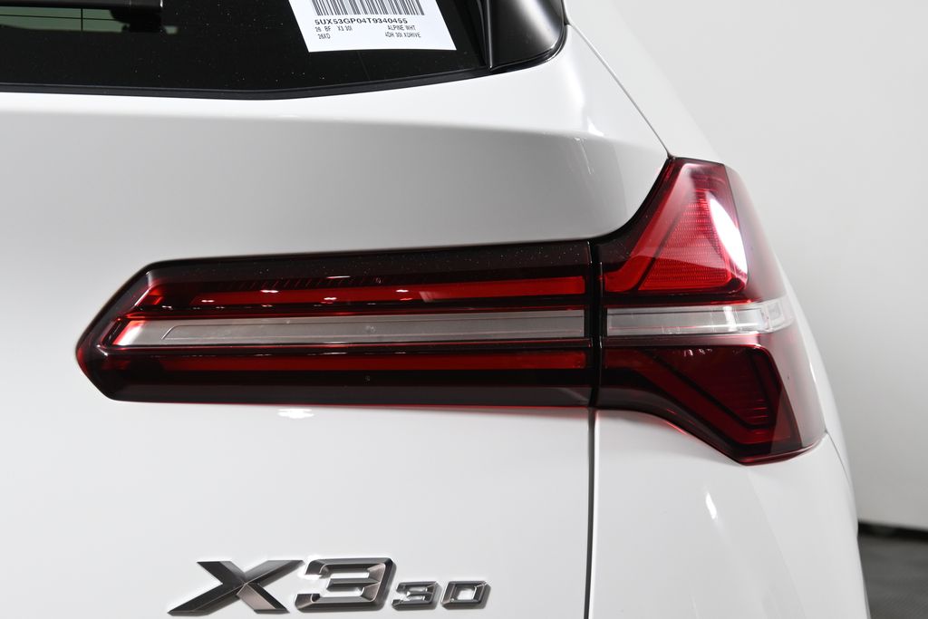Thumbnail: 2026 BMW X3 - 13