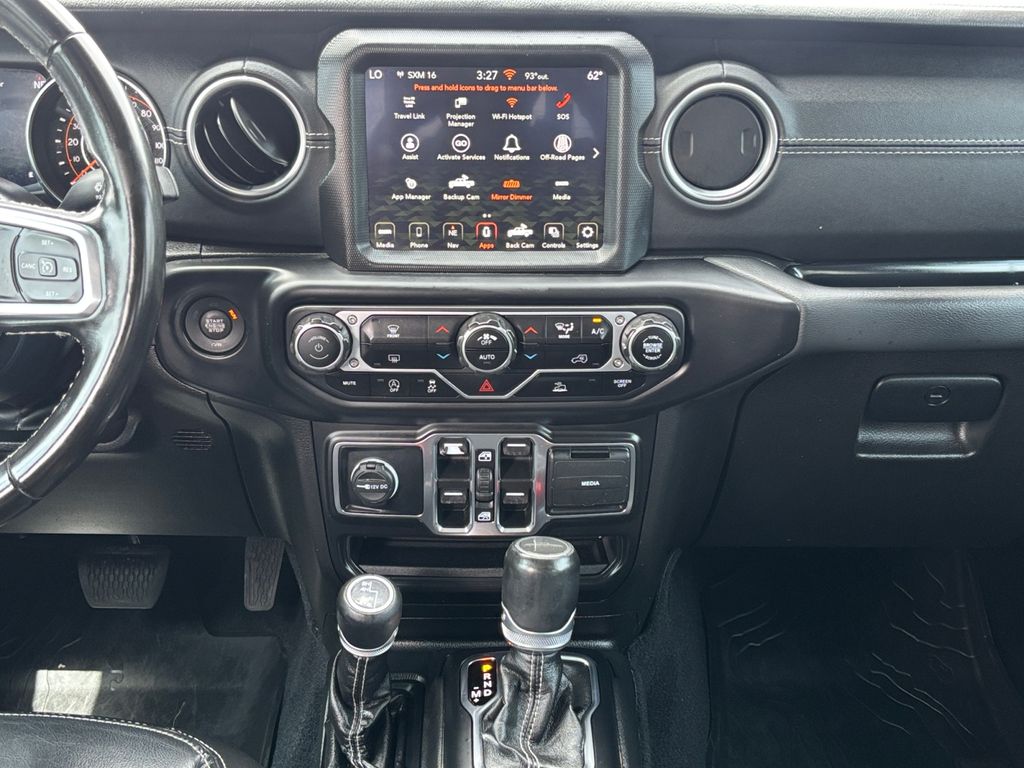 Used Car 2022 Jeep Gladiator  Overland For Sale Under $30,000 In Austin, Texas