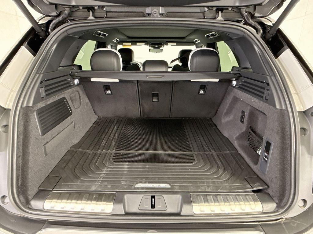 Thumbnail: 2026 Land Rover Range Rover Sport - 27